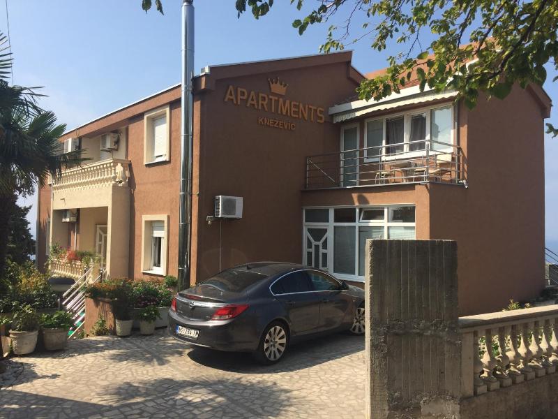 Two-Bedroom Apartment with Terrace and Sea View image 3