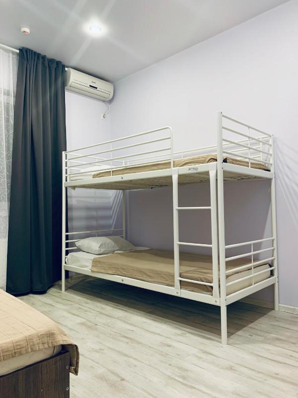 Budget Triple Room image 3