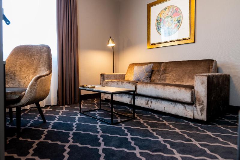 Suite image 4