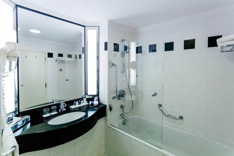 Premium Room with Terrace and View image 2