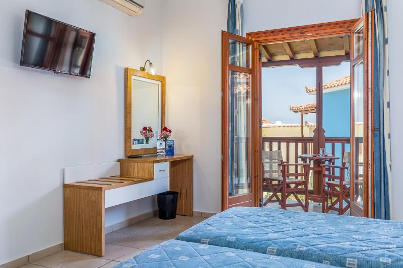 Aeolos Hotel - image 6
