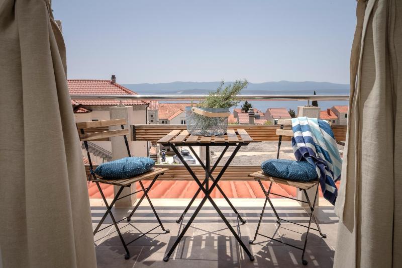 Apartment with Sea View image 1