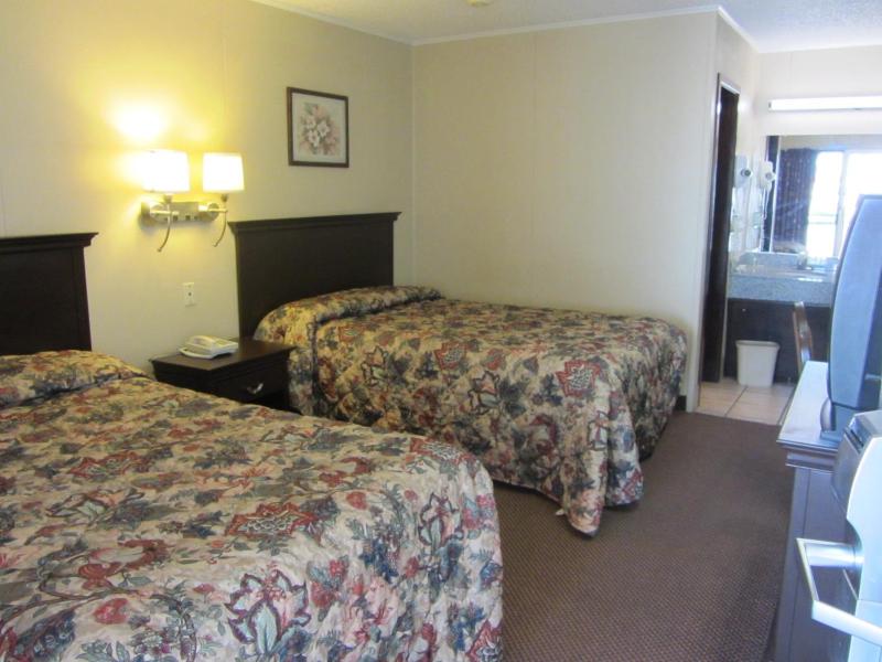 Double Room with Two Double Beds - Non-Smoking image 1