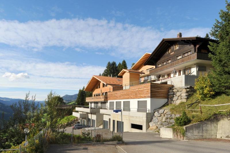 Five-Bedroom Chalet - Marianne image 3