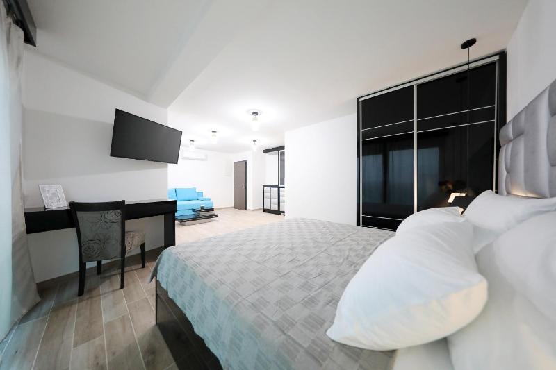 Boutique Residence Cosmopolis - image 45