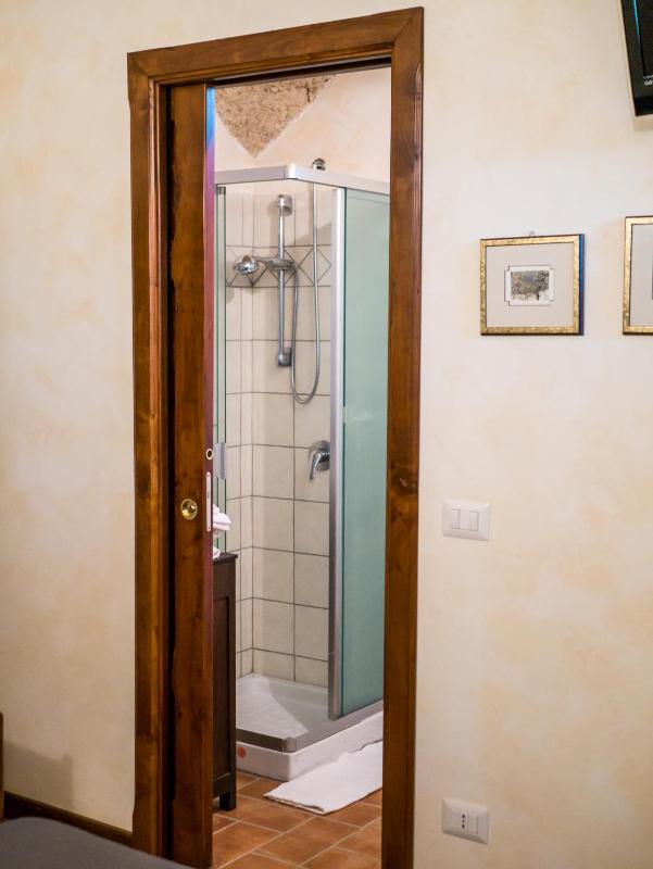 Three-Bedroom House image 2