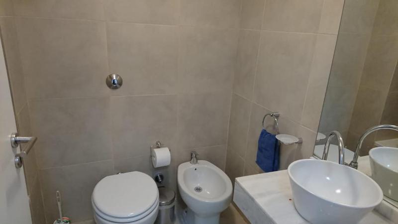 Apartamento Luminoso en Centro - image 13