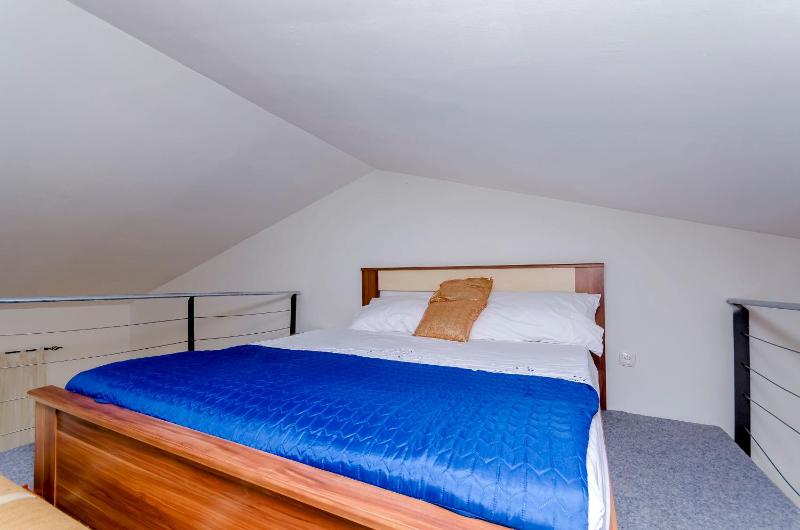 Three-Bedroom Holiday Home  image 3