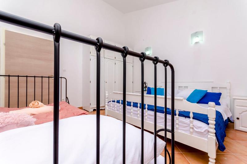 Three-Bedroom Holiday Home  image 4
