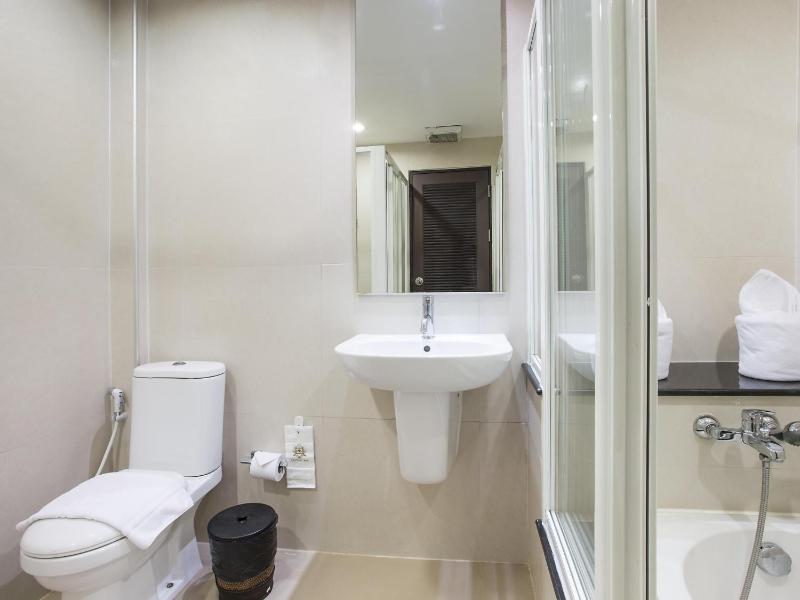 Deluxe Double Room image 1