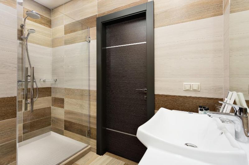 Superior Double or Twin Room image 3