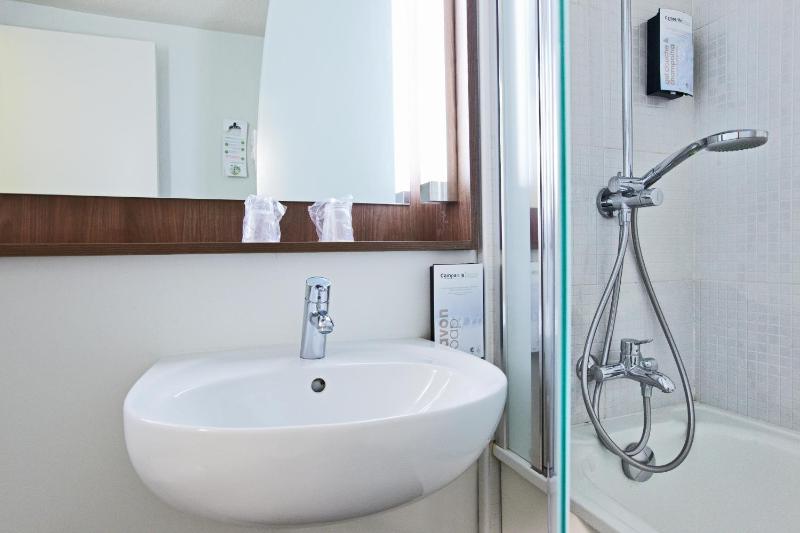 Superior Double Room image 4