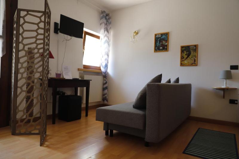 Apartment - Ground Floor image 3