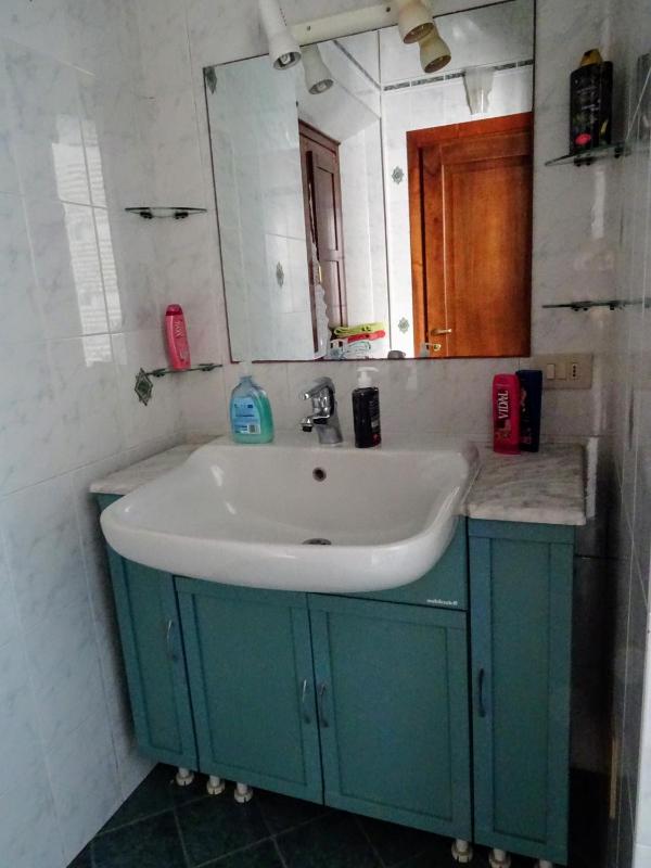 Quadruple Room with Bathroom image 4