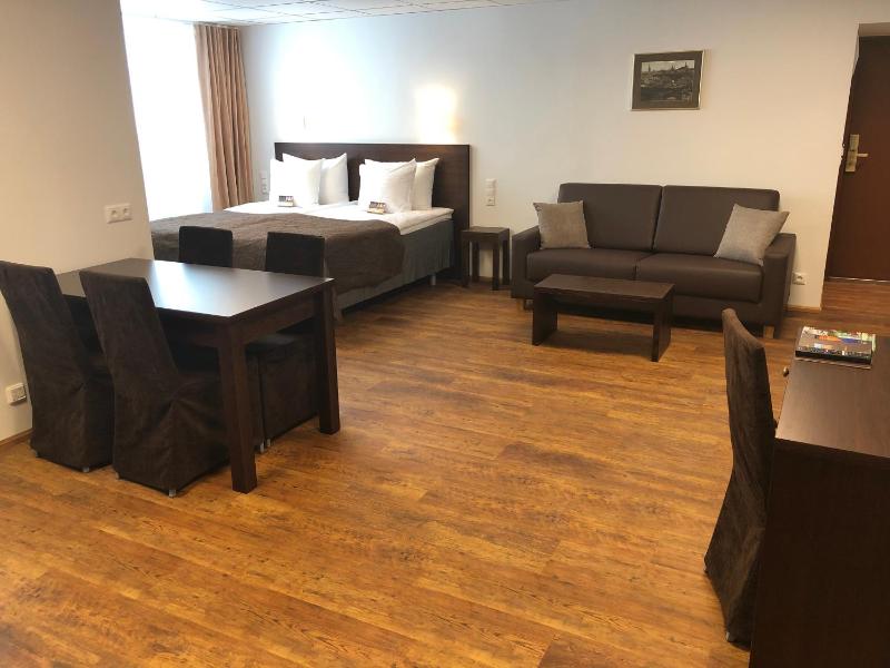 City Hotel Tallinn by Unique Hotels - image 6