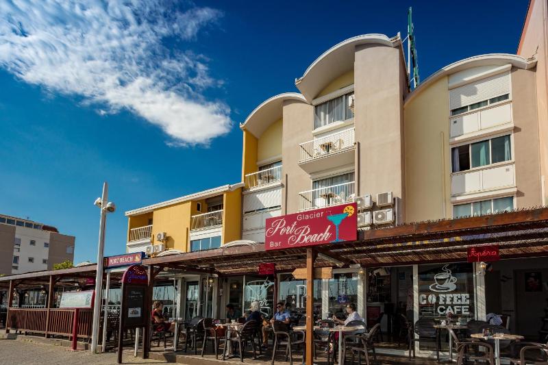 Hôtel Port Beach - image 7