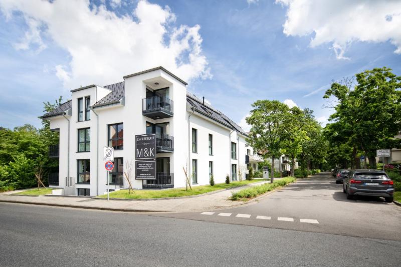 Deluxe King Studio image 4