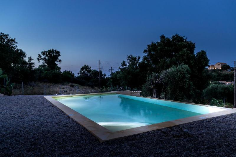 Five-Bedroom House image 4