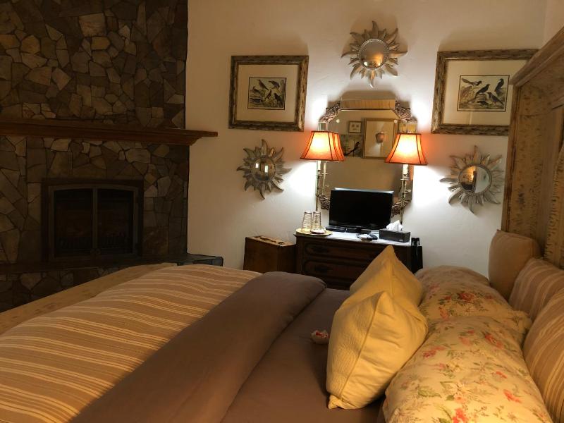King Suite image 4