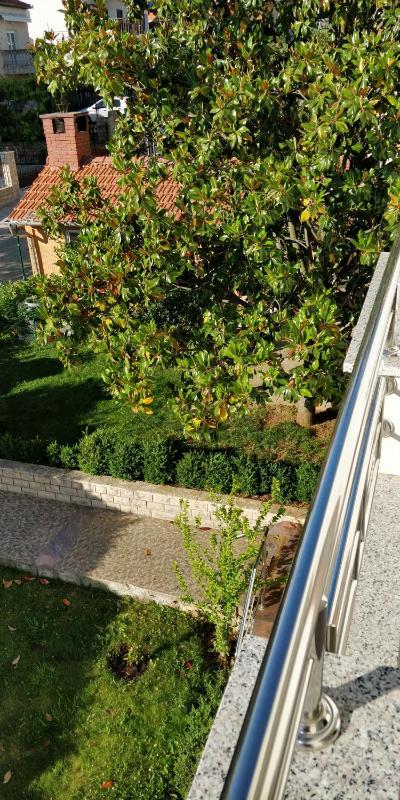 Apartment with Sea View image 2