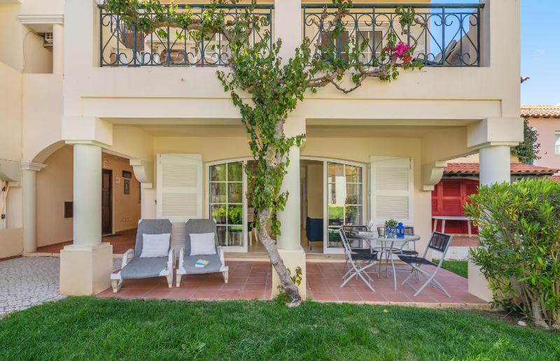 Two-Bedroom Apartment image 1