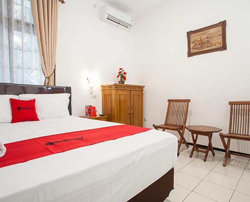 Economy Double Room image 1