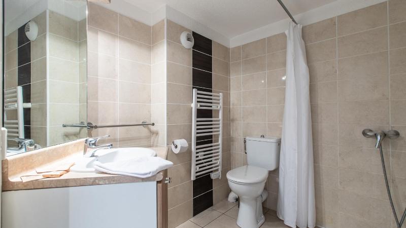 Vacanceole - Residence Le Crystal - image 21