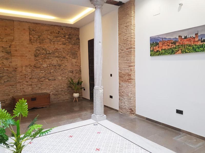 One-Bedroom Apartment image 3