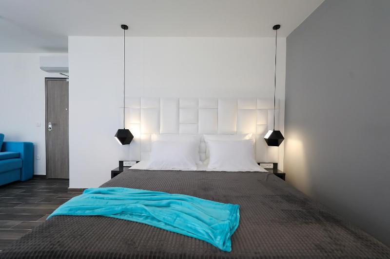 Superior Double Room image 3