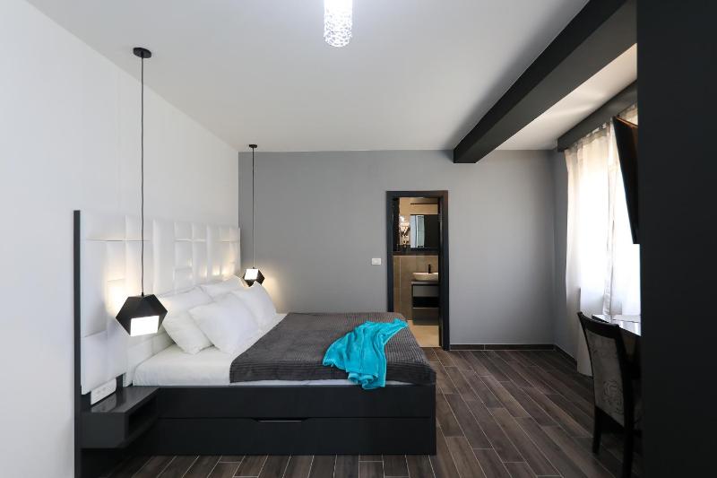 Boutique Residence Cosmopolis 1 - image 20