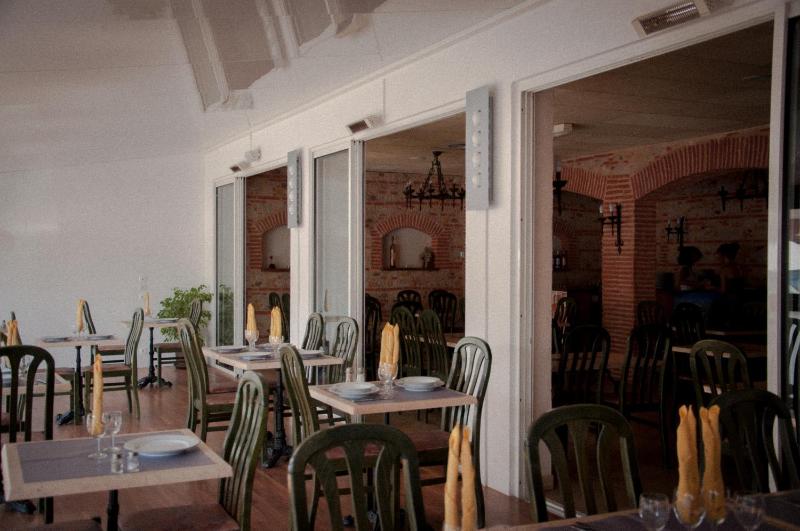 Logis Mar I Sol - Hôtel Restaurant en bord de Mer - image 5