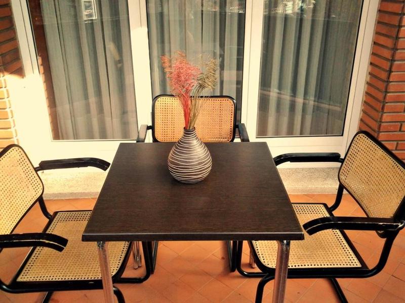 Triple Room with Balcony image 1