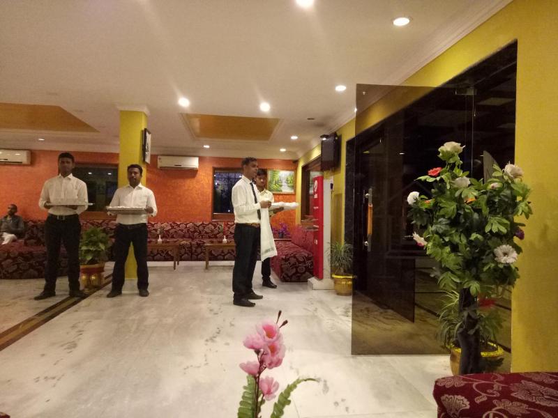 Hotel Taj Darbar - image 7