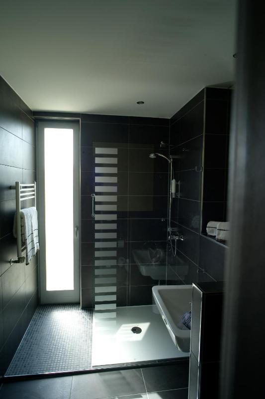 Comfort Single Room image 2