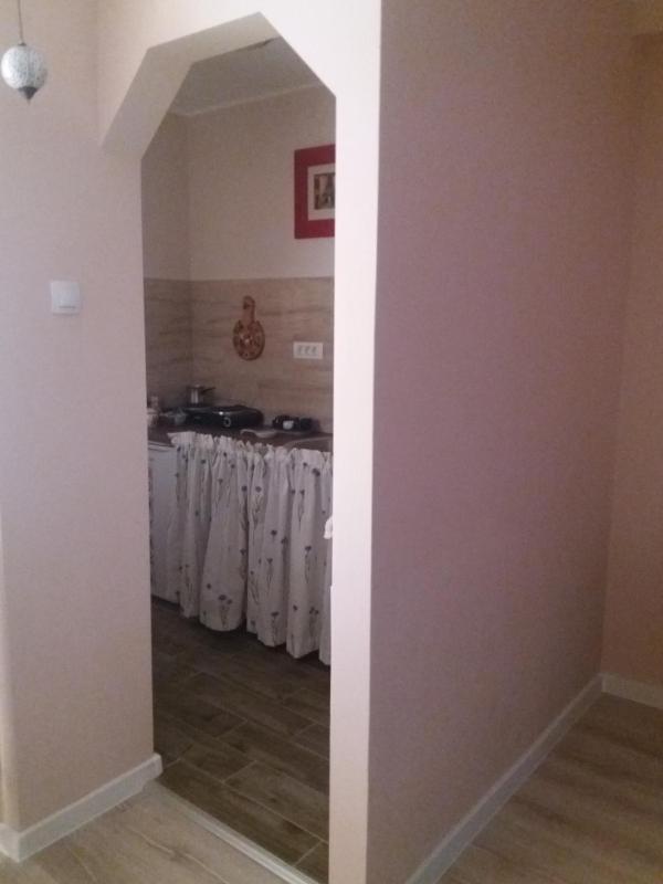 Skyline Central Apartment - image 6