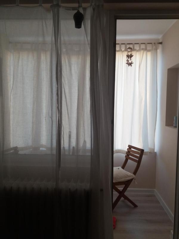 Skyline Central Apartment - image 17