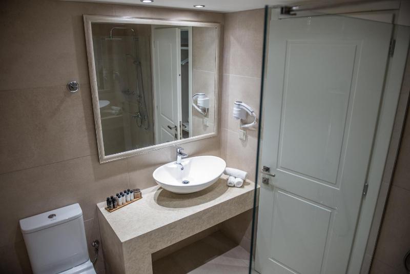 Junior Maisonette image 2