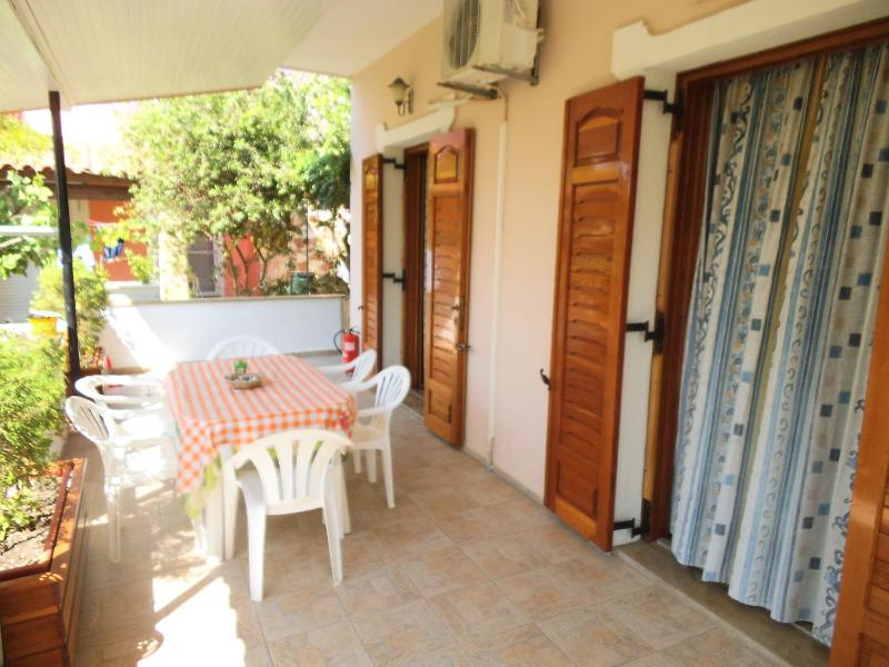 Family Apartment (2 Adults + 2 Children) image 4