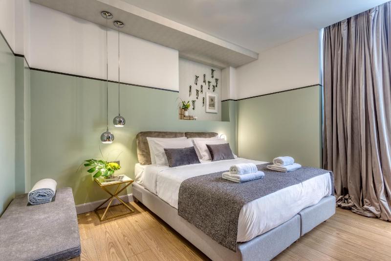 Double Room image 2