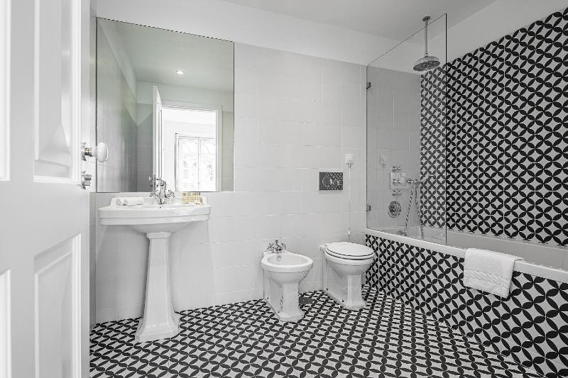 Caléway Hotel - image 5
