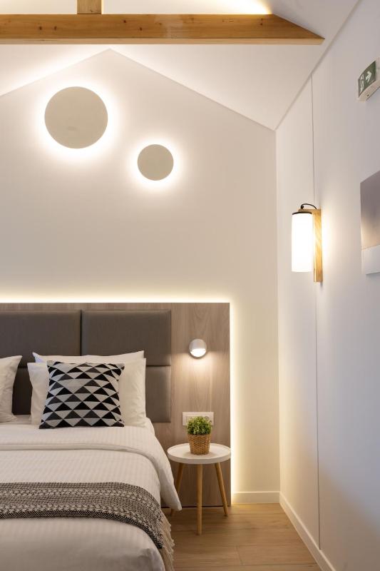 Superior Double Room image 2