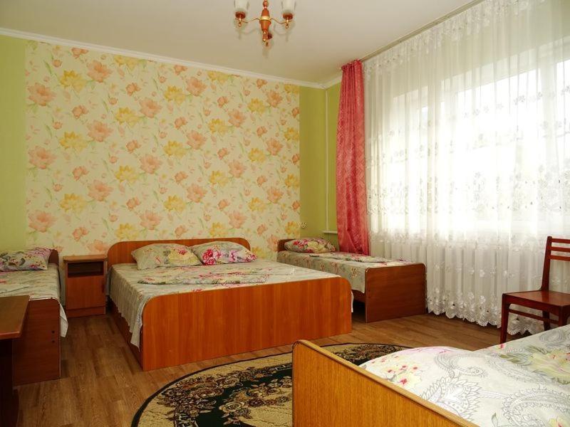Family Room with Private Bathroom image 3