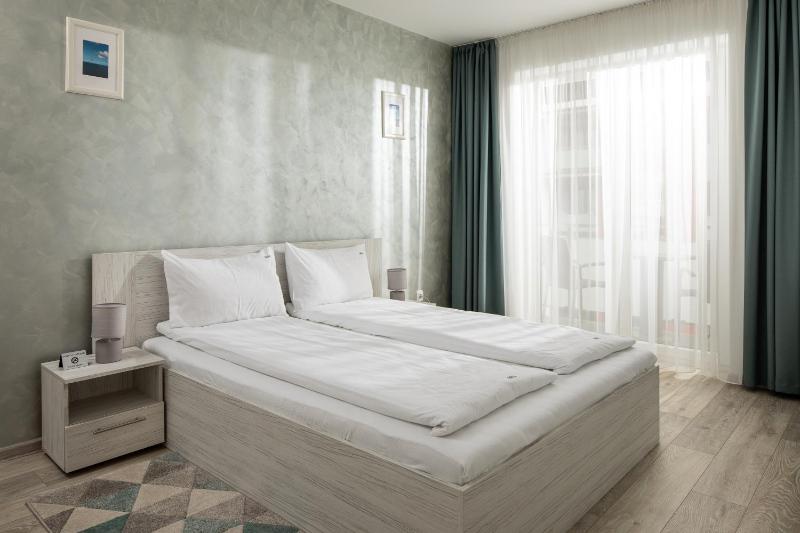 Brasov Holiday Apartments - image 10