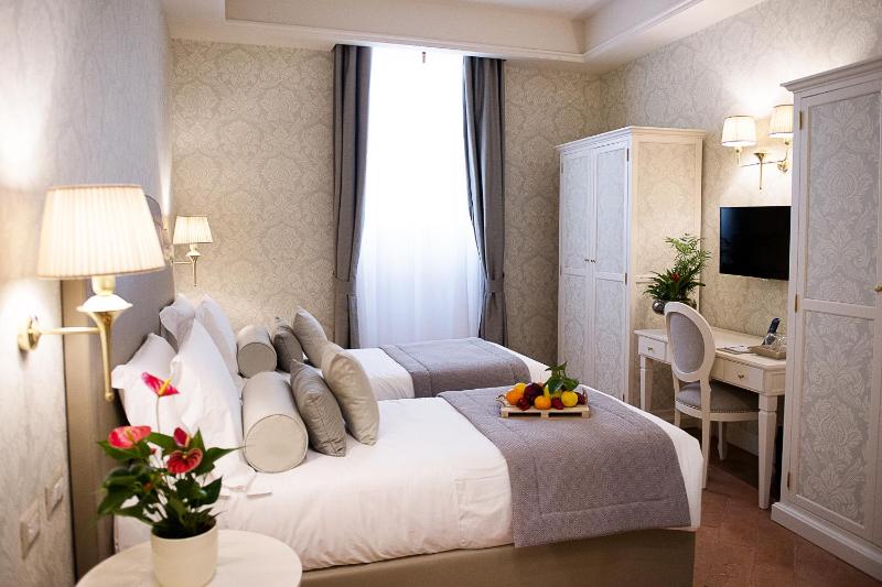 Junior Suite image 1