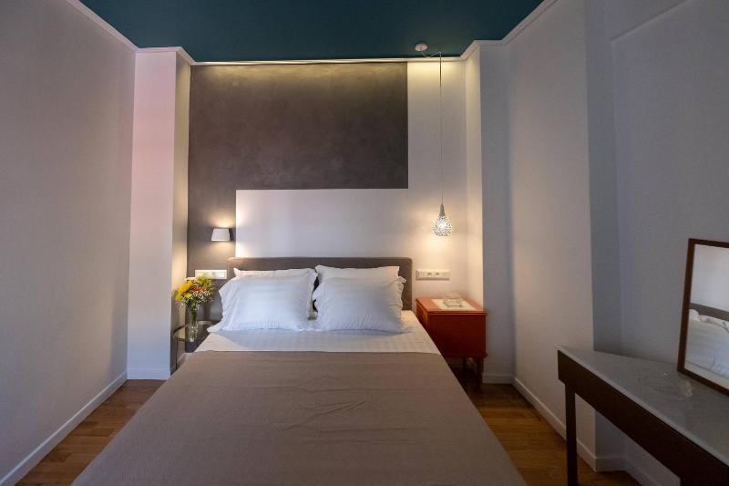 Apartment with Terrace image 2