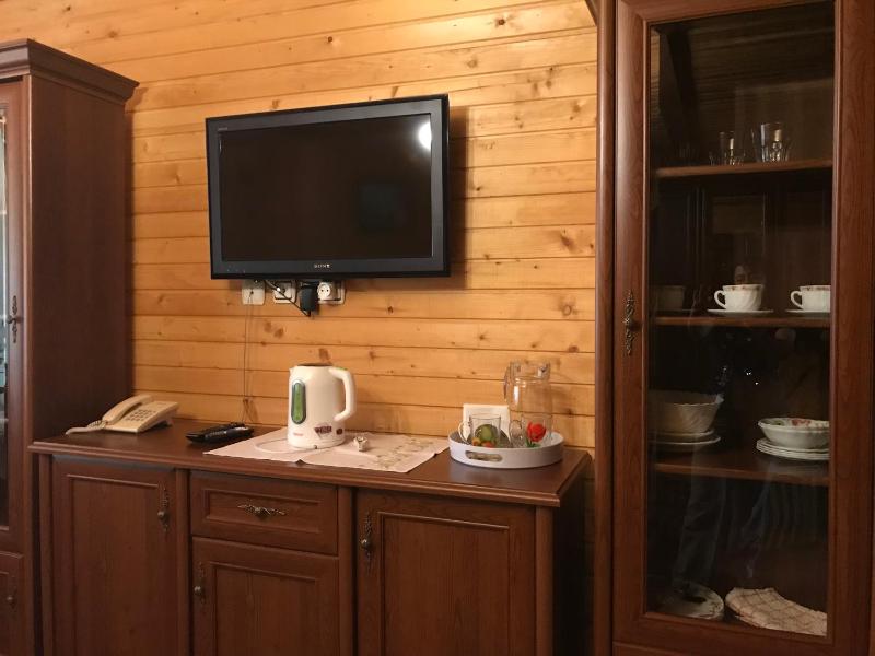Standard Family Room image 3