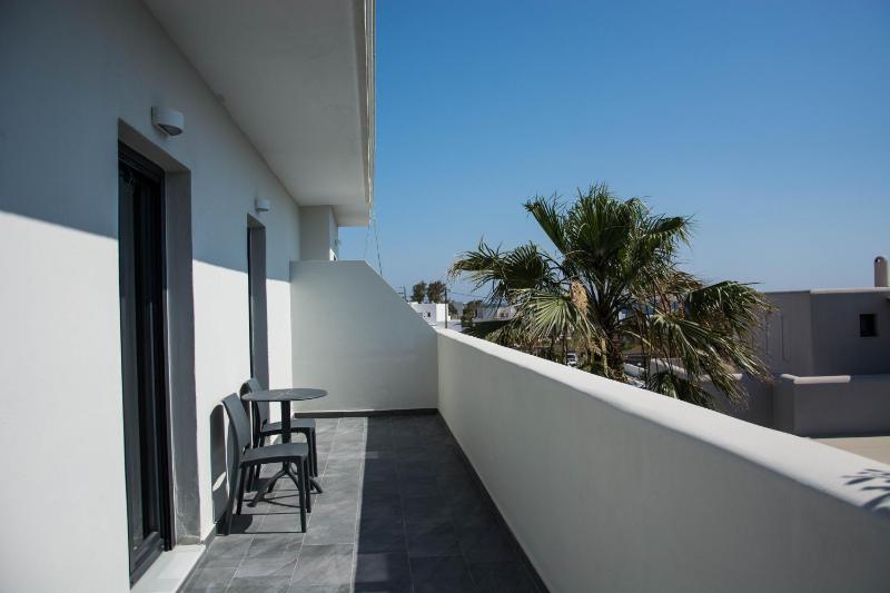 Superior Apartment image 2