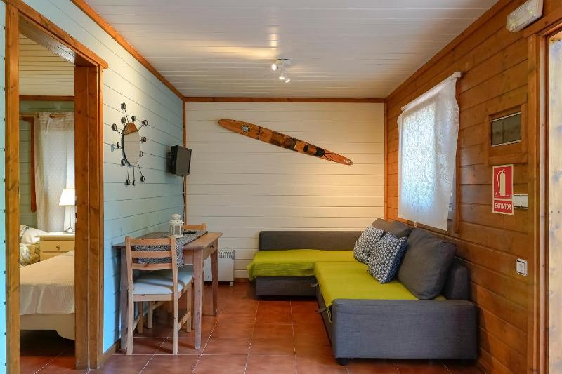 Bungalow (2 Adults and sofa bed) image 2
