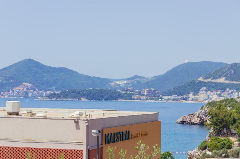 One-Bedroom Apartment with Balcony with Side Sea View image 2