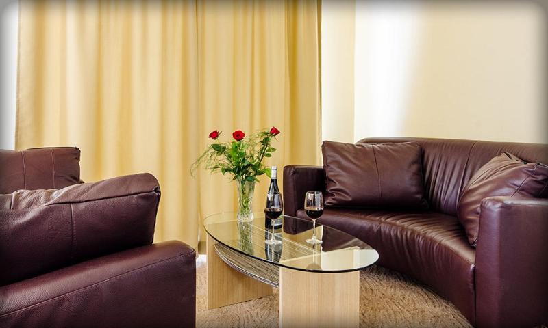 Alliance Hotel - image 35